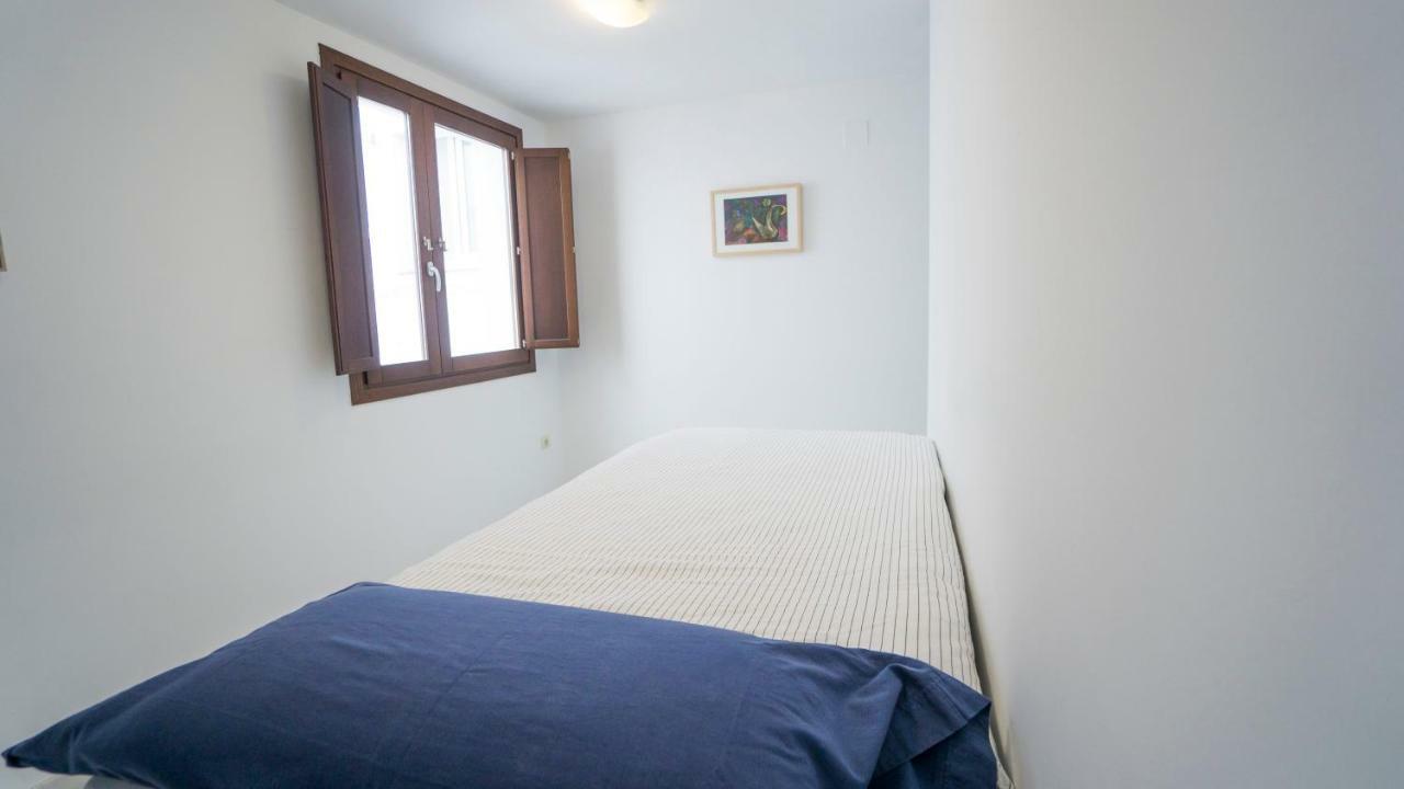 Rentalsevilla Espacioso Duplex En La Puerta Real Sevilha Exterior foto